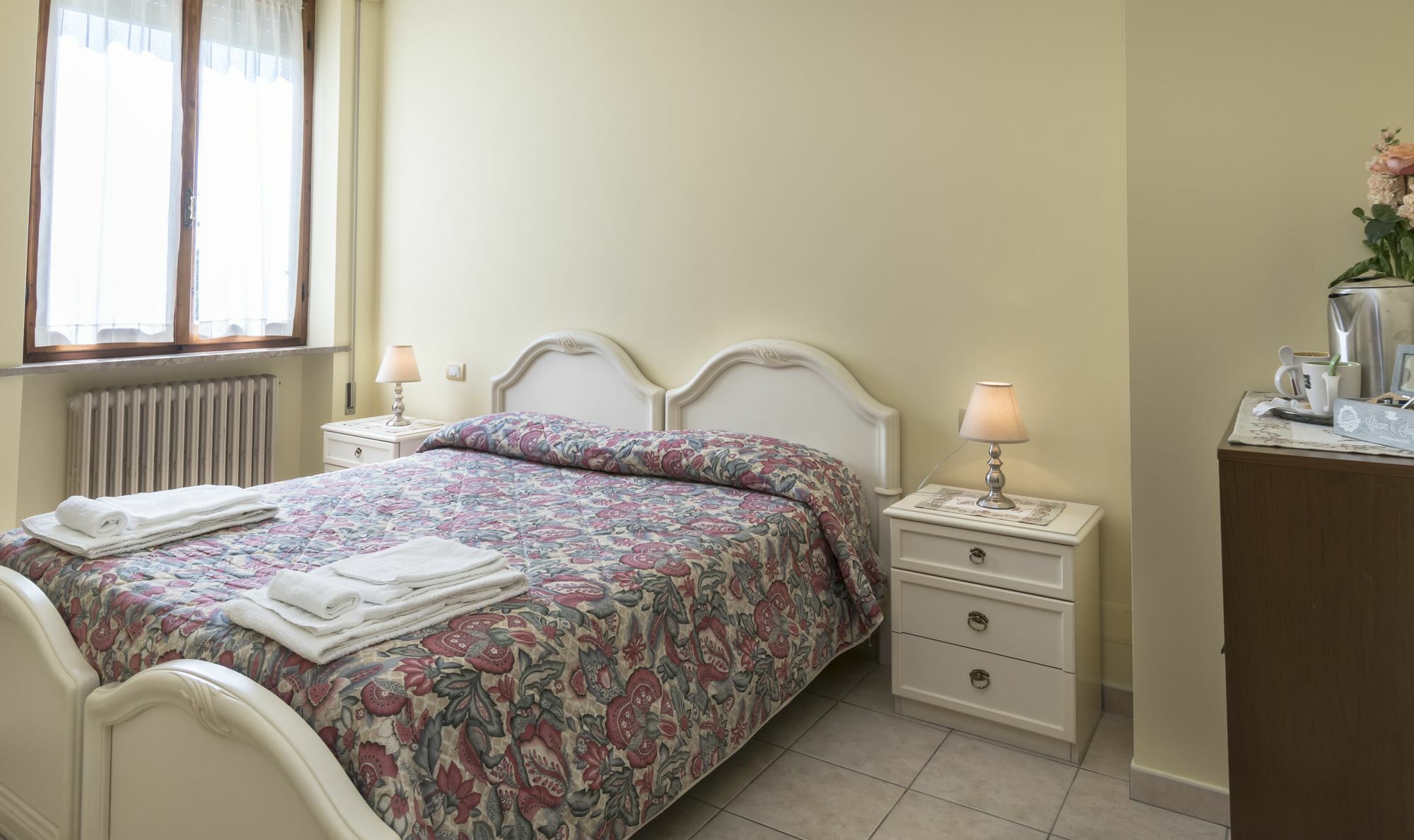 Camere Mariella Assisi Bagian luar foto