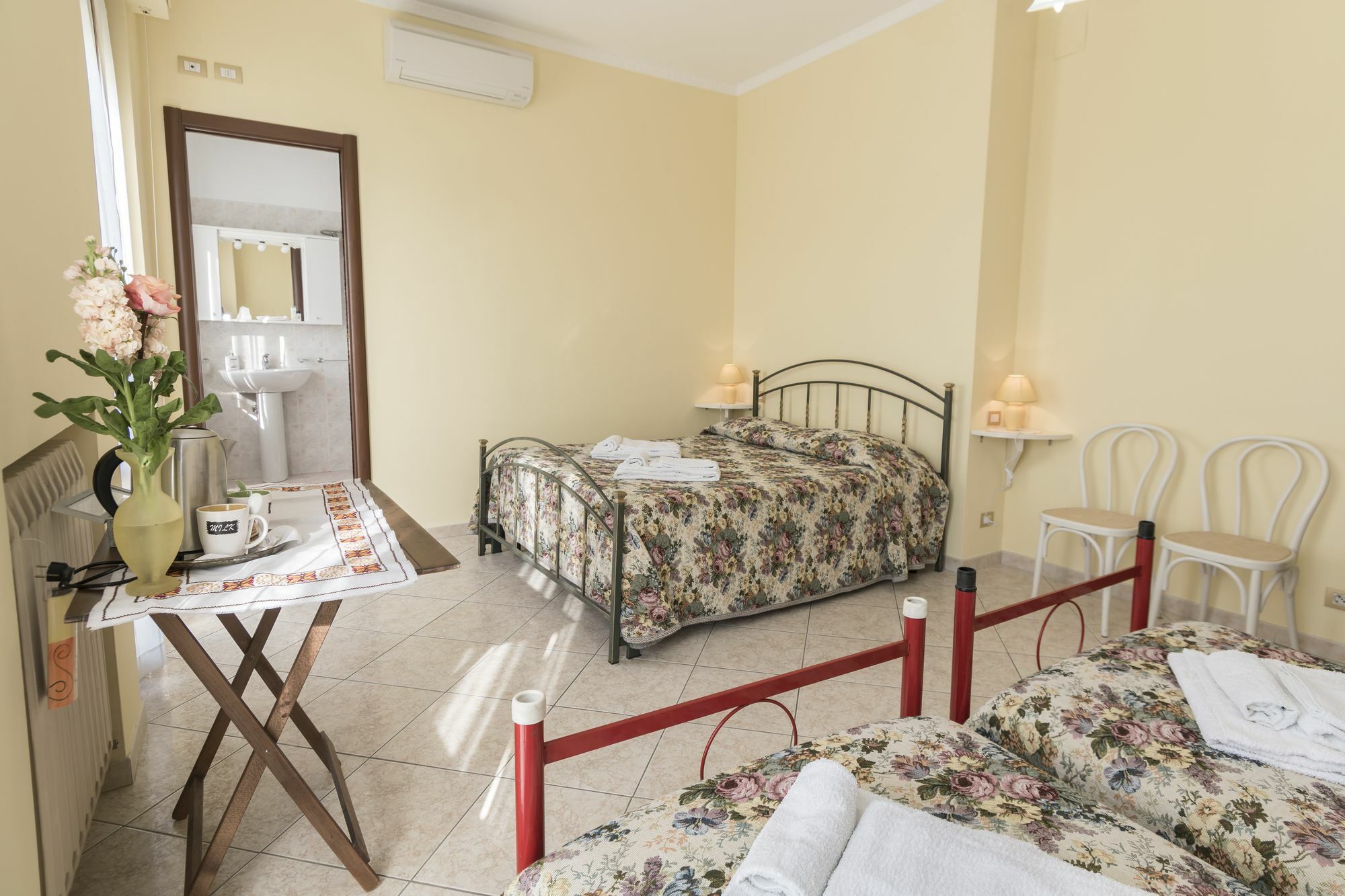 Camere Mariella Assisi Bagian luar foto